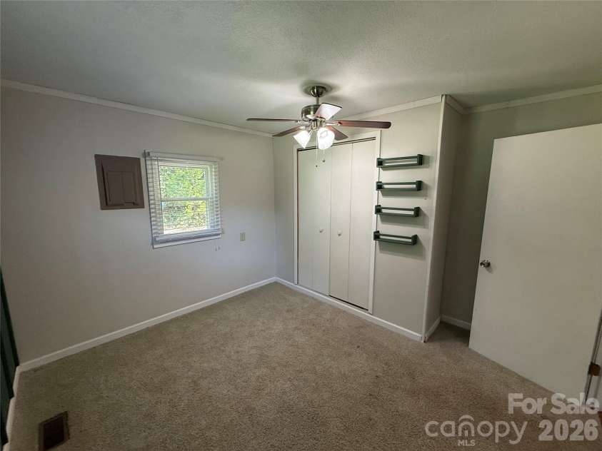 44 Oak Hill Road, Nebo, NC 28761.  MLS# CAR4423318, YatesRealty ID 50821. 