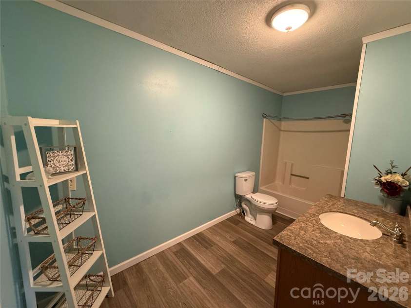 44 Oak Hill Road, Nebo, NC 28761.  MLS# CAR4423318, YatesRealty ID 50821. 