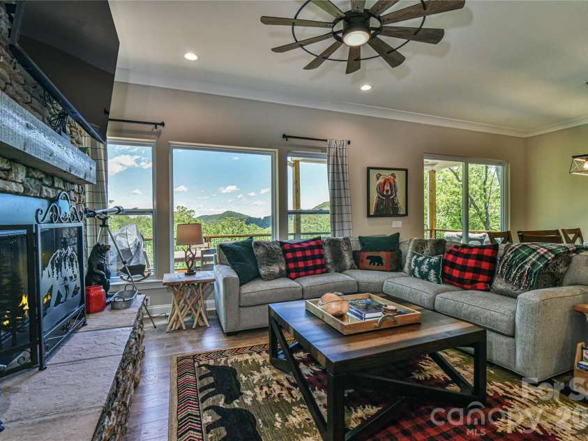 1914 Catawba Falls Parkway, Black Mountain, NC 28711.  MLS# CAR4423489, YatesRealty ID 50822. 