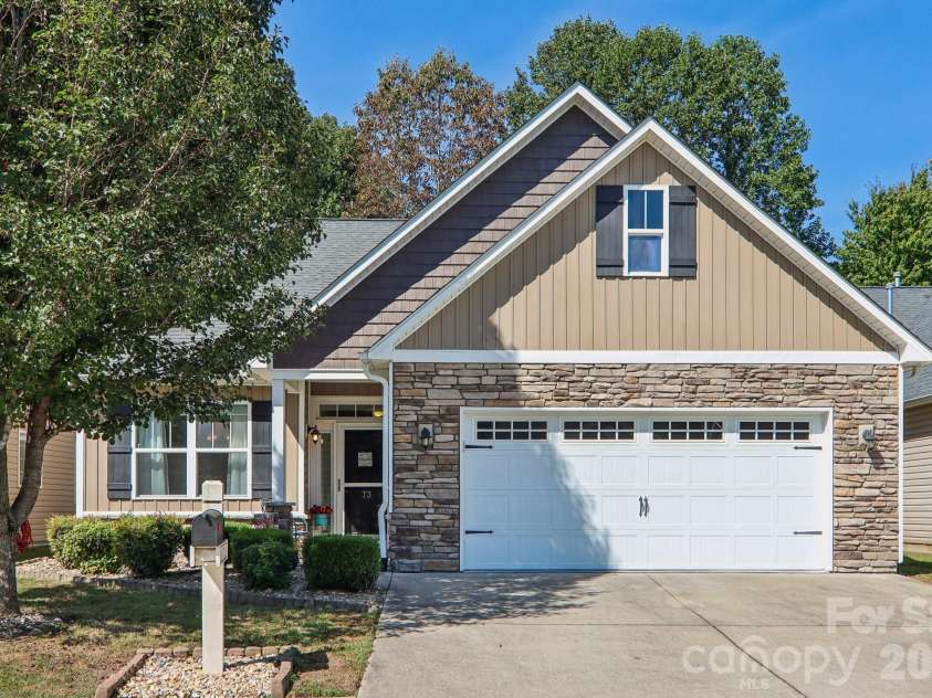 73 Foxtail Court, Hendersonville, NC 28792.  MLS# CAR4424320, YatesRealty ID 50825. 