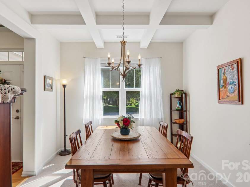 73 Foxtail Court, Hendersonville, NC 28792.  MLS# CAR4424320, YatesRealty ID 50825. 