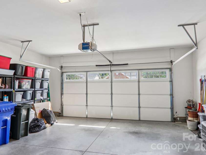 73 Foxtail Court, Hendersonville, NC 28792.  MLS# CAR4424320, YatesRealty ID 50825. 