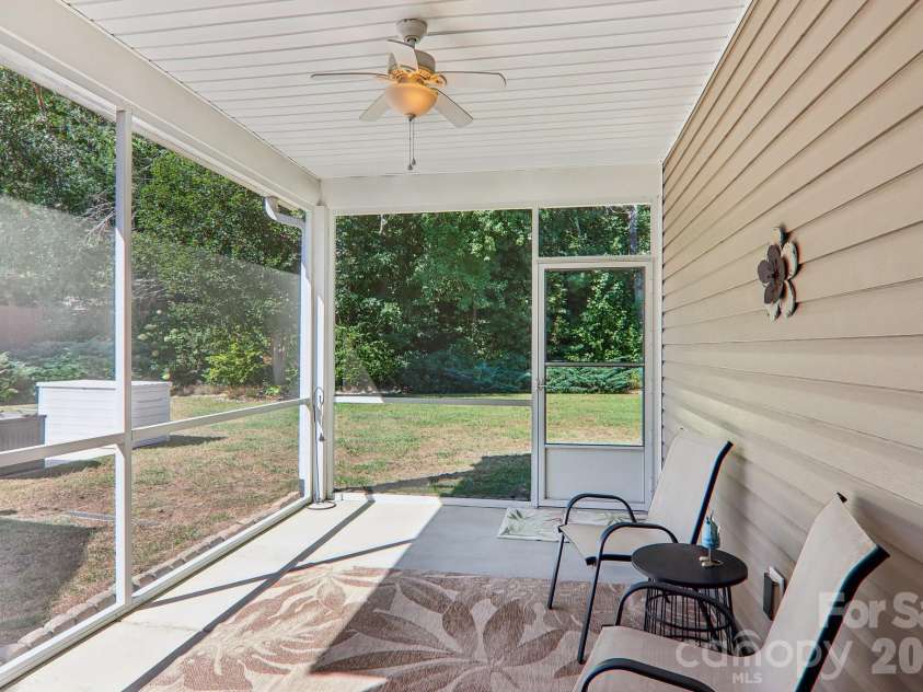 73 Foxtail Court, Hendersonville, NC 28792.  MLS# CAR4424320, YatesRealty ID 50825. 