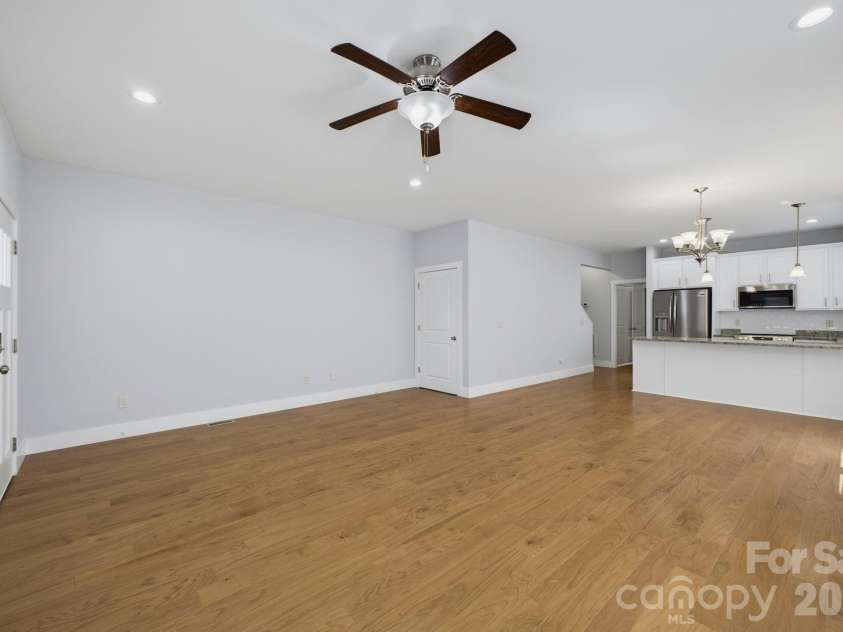 25 Gratitude Drive, Asheville, NC 28806.  MLS# CAR4415732, YatesRealty ID 50826. 