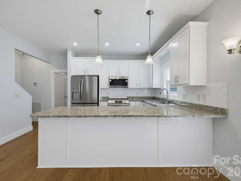 25 Gratitude Drive, Asheville, NC 28806.  MLS# CAR4415732, YatesRealty ID 50826. 