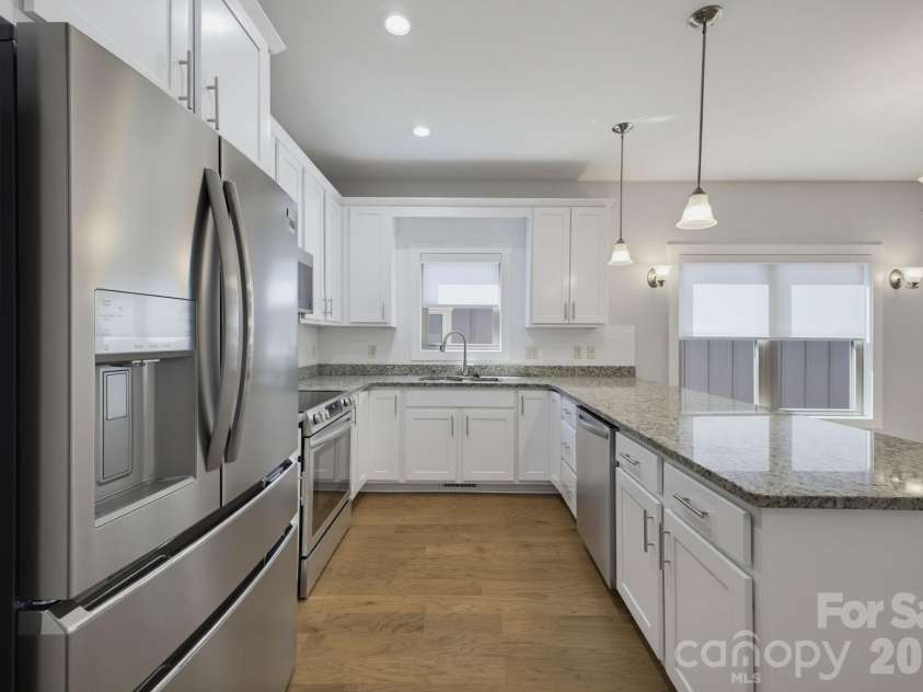 25 Gratitude Drive, Asheville, NC 28806.  MLS# CAR4415732, YatesRealty ID 50826. 
