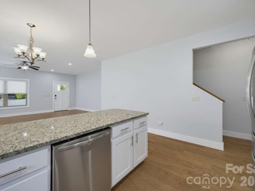 25 Gratitude Drive, Asheville, NC 28806.  MLS# CAR4415732, YatesRealty ID 50826. 