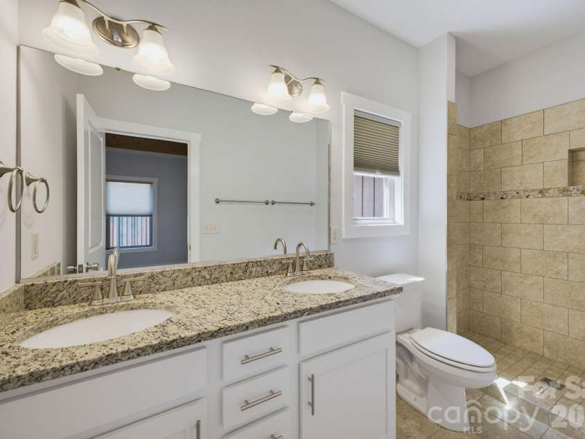 25 Gratitude Drive, Asheville, NC 28806.  MLS# CAR4415732, YatesRealty ID 50826. 
