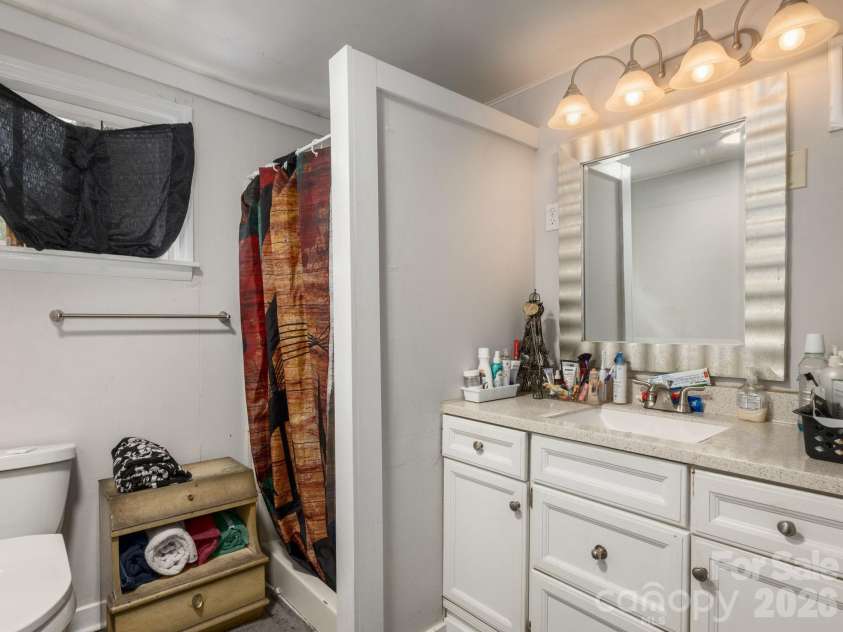 117 & 119 Spears Avenue, Asheville, NC 28801.  MLS# CAR4424401, YatesRealty ID 50827. 