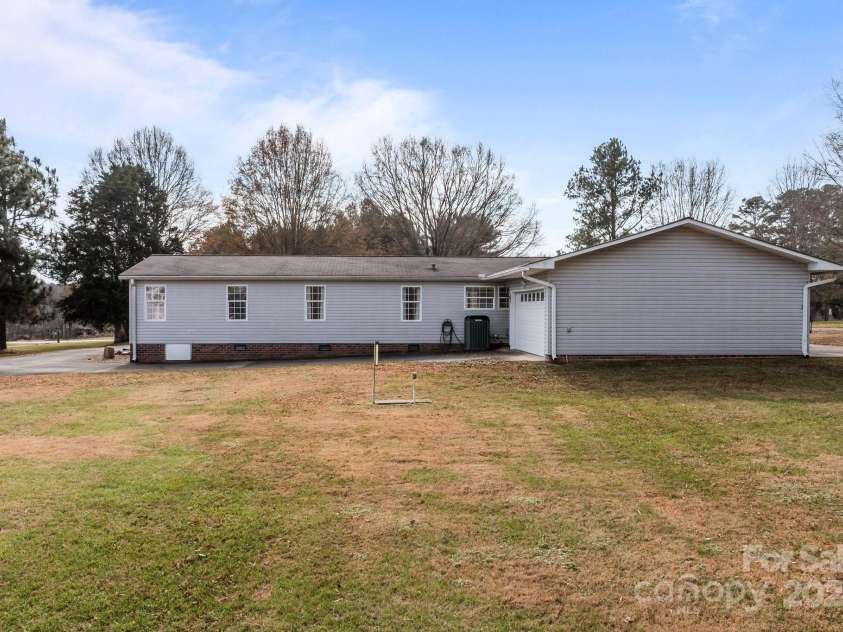 1540 Ridge Road, Salisbury, NC 28144.  MLS# CAR4208856, YatesRealty ID 5083. 