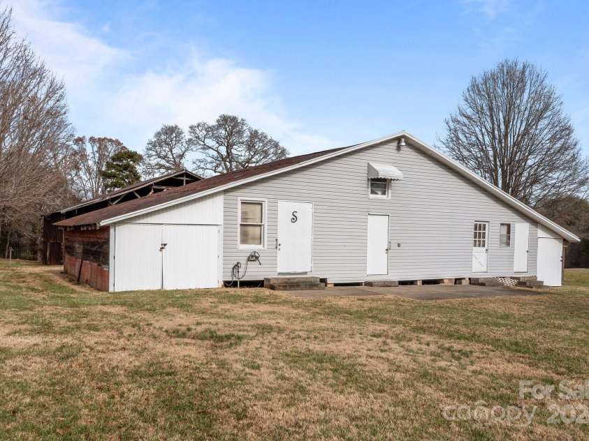 1540 Ridge Road, Salisbury, NC 28144.  MLS# CAR4208856, YatesRealty ID 5083. 
