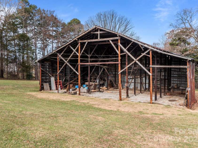 1540 Ridge Road, Salisbury, NC 28144.  MLS# CAR4208856, YatesRealty ID 5083. 