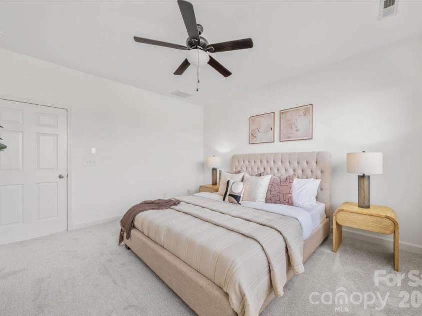 6521 Old Magnolia Lane, Mint Hill, NC 28227.  MLS# CAR4382015, YatesRealty ID 5083. Primary Bedroom