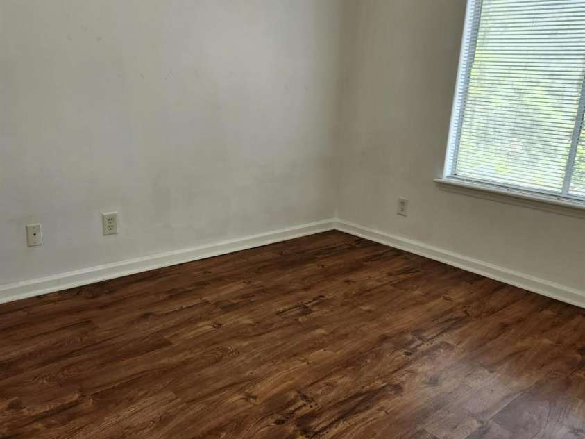 9523 University Terrace Drive, Charlotte, NC 28262.  MLS# CAR4424623, YatesRealty ID 50830. Bed 3