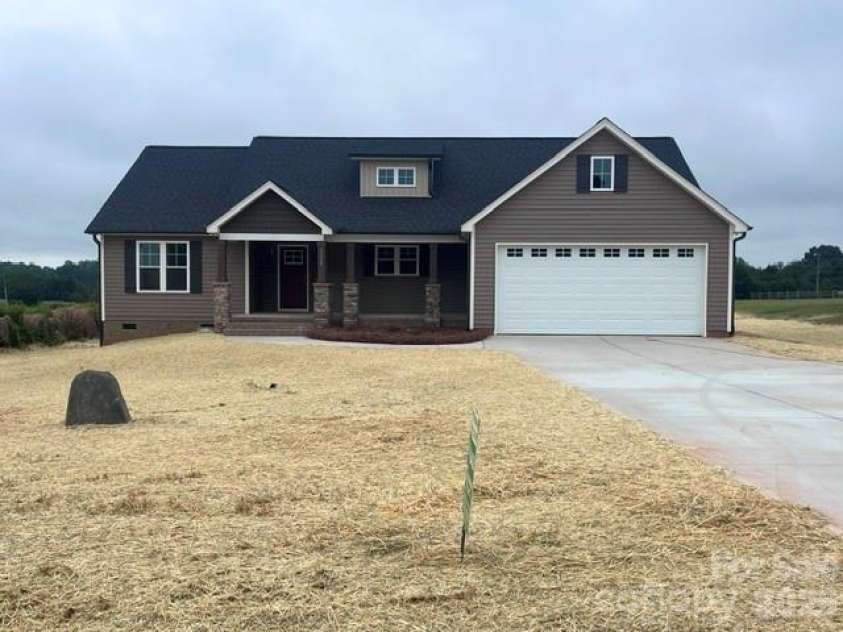 3155 Paul Elmore Road, Lincolnton, NC 28092.  MLS# CAR4424012, YatesRealty ID 50831. 