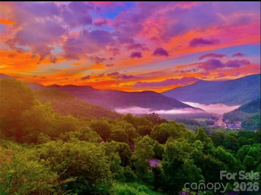 10 Cougar Lane, Maggie Valley, NC 28751.  MLS# CAR4424556, YatesRealty ID 50834. 