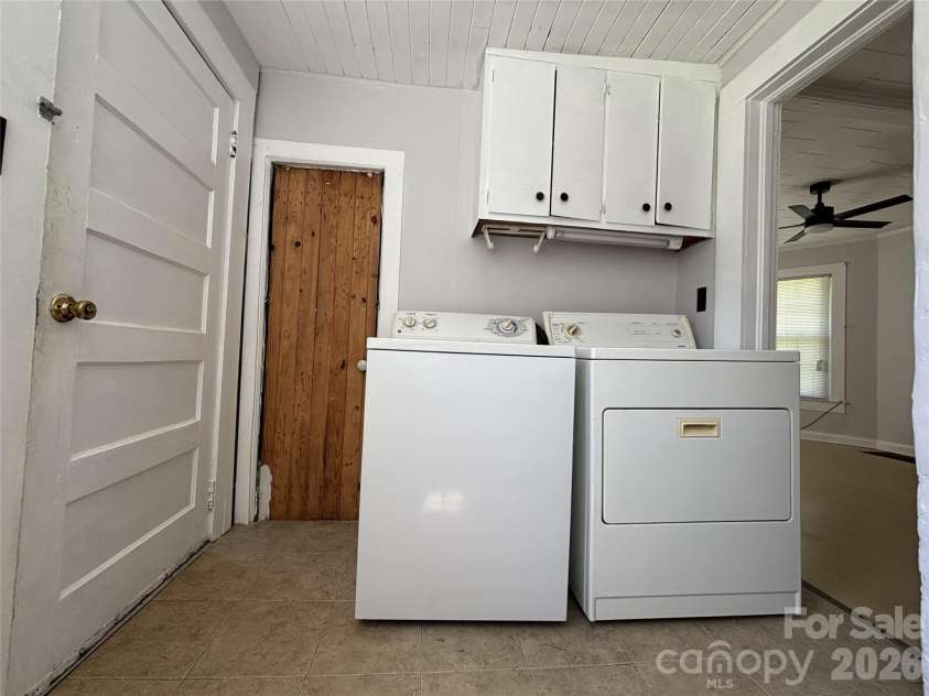 148 Oscar Road, Troy, NC 27371.  MLS# CAR4424468, YatesRealty ID 50838. 