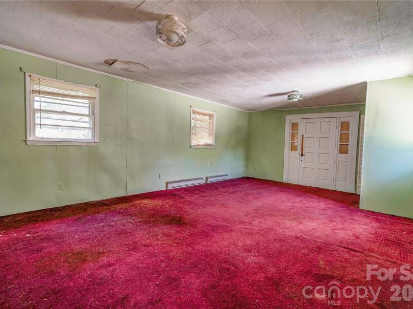 4538 Fallston Road, Fallston, NC 28150.  MLS# CAR4422755, YatesRealty ID 50839. Apartment Upper Level