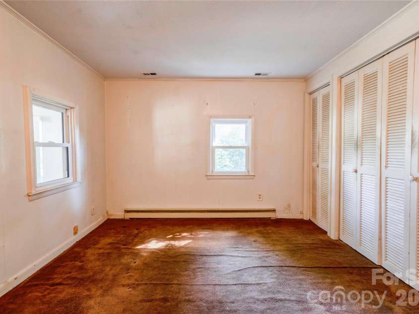 4538 Fallston Road, Fallston, NC 28150.  MLS# CAR4422755, YatesRealty ID 50839. House -Bedroom 1