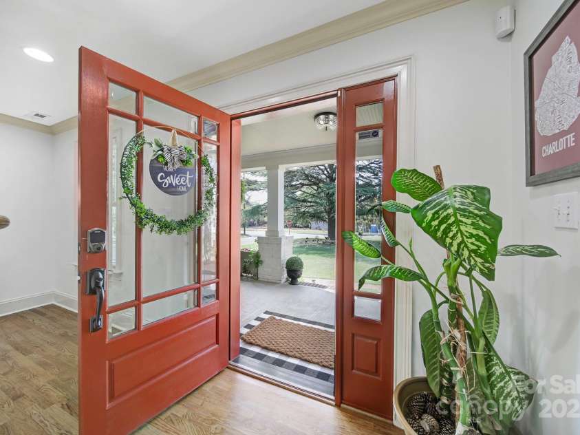 1841 Mecklenburg Avenue, Charlotte, NC 28205.  MLS# CAR4239048, YatesRealty ID 5084. 