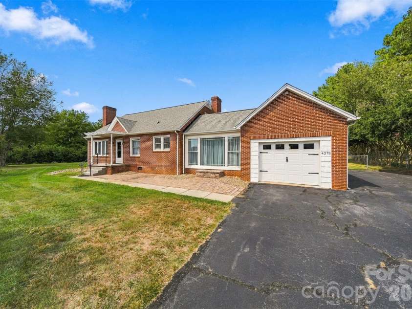4273 Springs Road, Conover, NC 28613.  MLS# CAR4424417, YatesRealty ID 50840. 