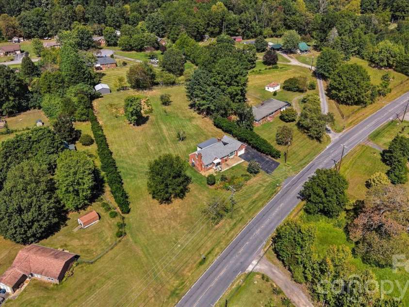 4273 Springs Road, Conover, NC 28613.  MLS# CAR4424417, YatesRealty ID 50840. 