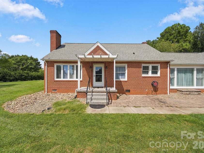 4273 Springs Road, Conover, NC 28613.  MLS# CAR4424417, YatesRealty ID 50840. 