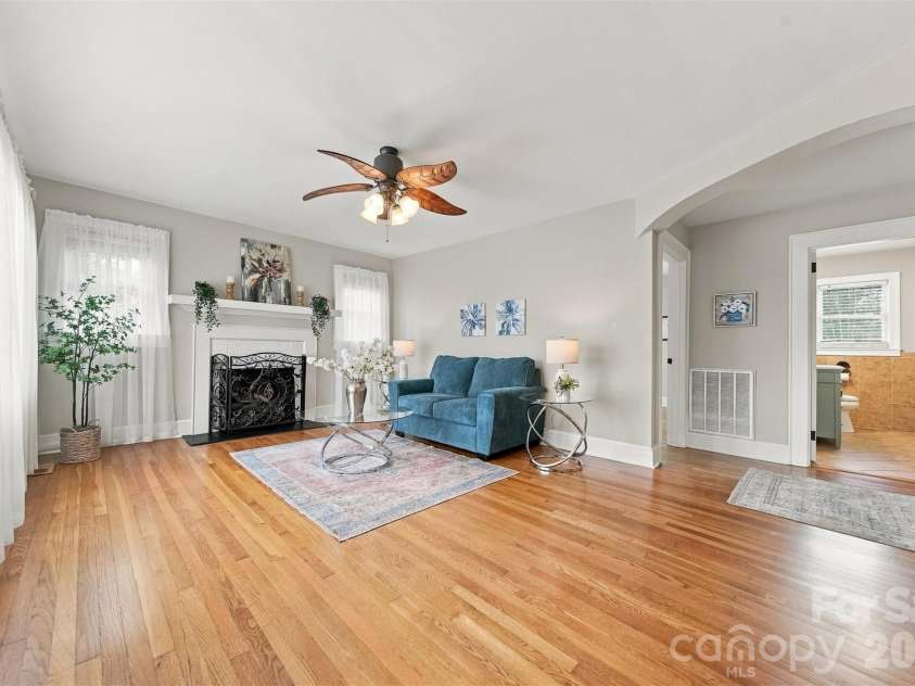 4273 Springs Road, Conover, NC 28613.  MLS# CAR4424417, YatesRealty ID 50840. Living room main level