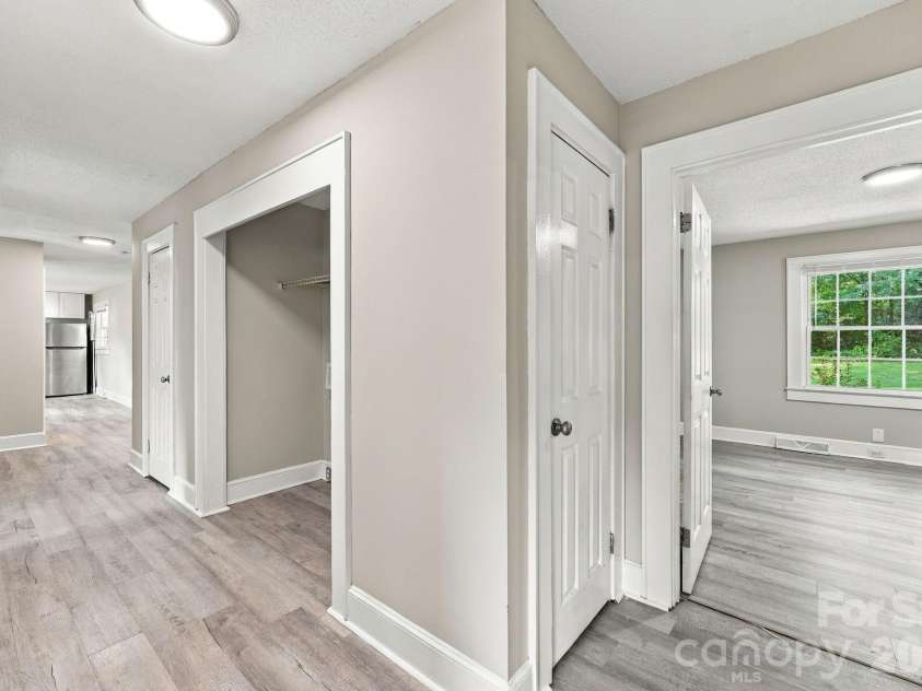909 Rhode Island Avenue, Kannapolis, NC 28083.  MLS# CAR4424673, YatesRealty ID 50842. 