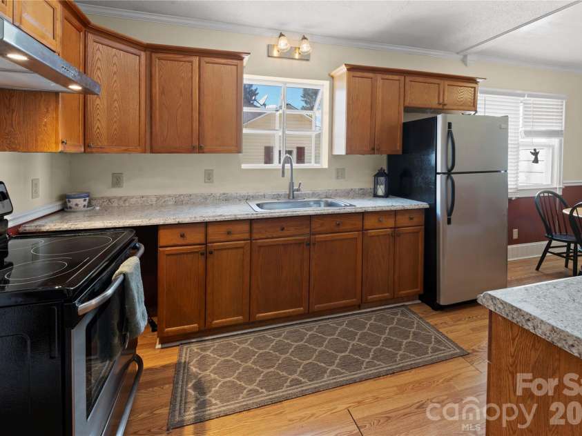 164 Spruce Street, Badin, NC 28009.  MLS# CAR4421752, YatesRealty ID 50845. 