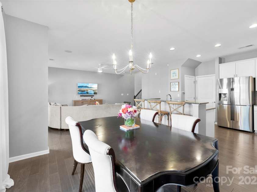 2446 Alyssa Lane, Charlotte, NC 28208.  MLS# CAR4238464, YatesRealty ID 5085. 