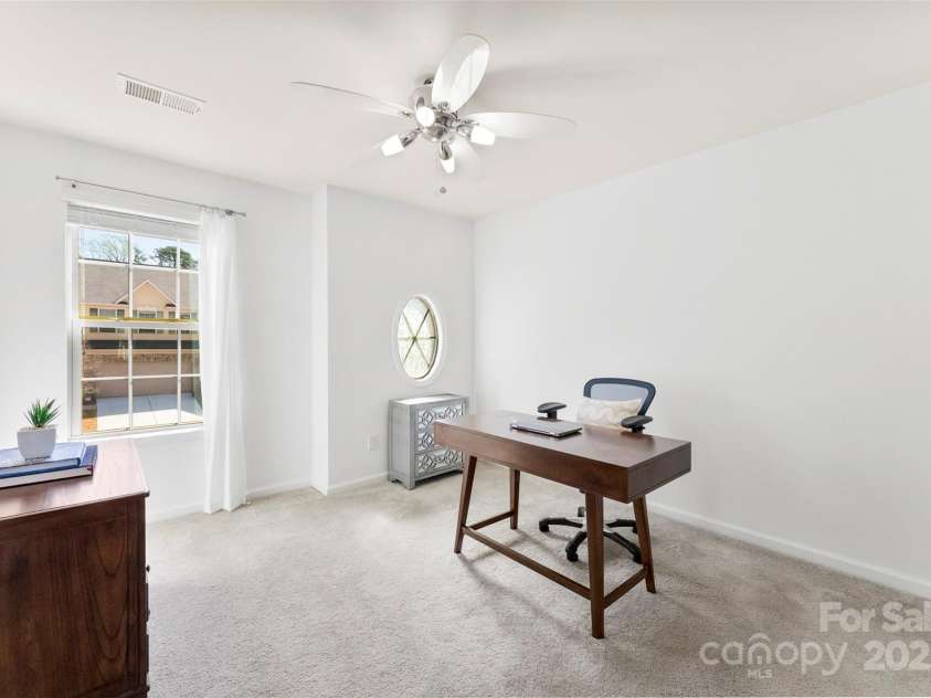 2446 Alyssa Lane, Charlotte, NC 28208.  MLS# CAR4238464, YatesRealty ID 5085. 