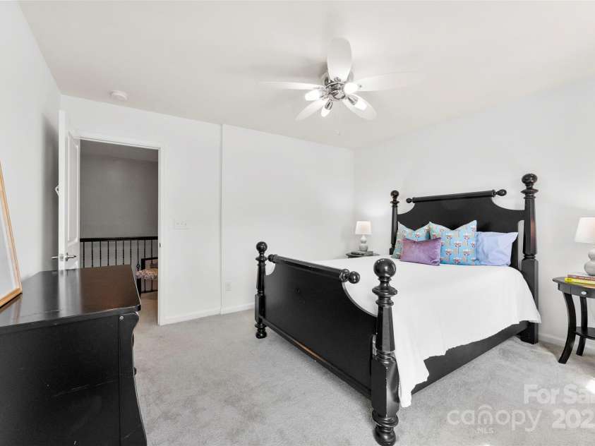 2446 Alyssa Lane, Charlotte, NC 28208.  MLS# CAR4238464, YatesRealty ID 5085. 