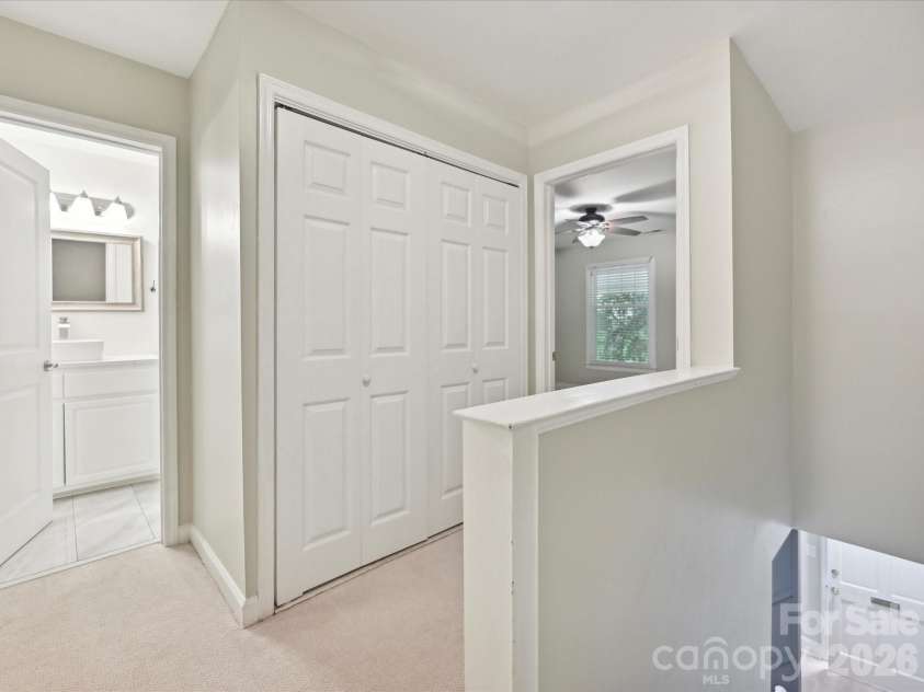 7004 Quail Hill Road, Charlotte, NC 28210.  MLS# CAR4349356, YatesRealty ID 5085. 