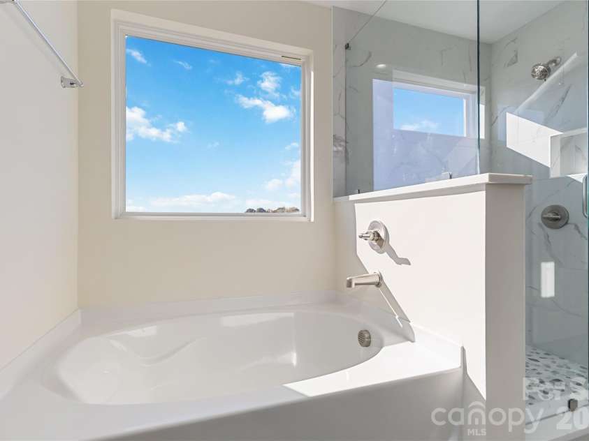 1012 Heath Helms Road, Monroe, NC 28110.  MLS# CAR4424691, YatesRealty ID 50852. Main Suite Full Bath