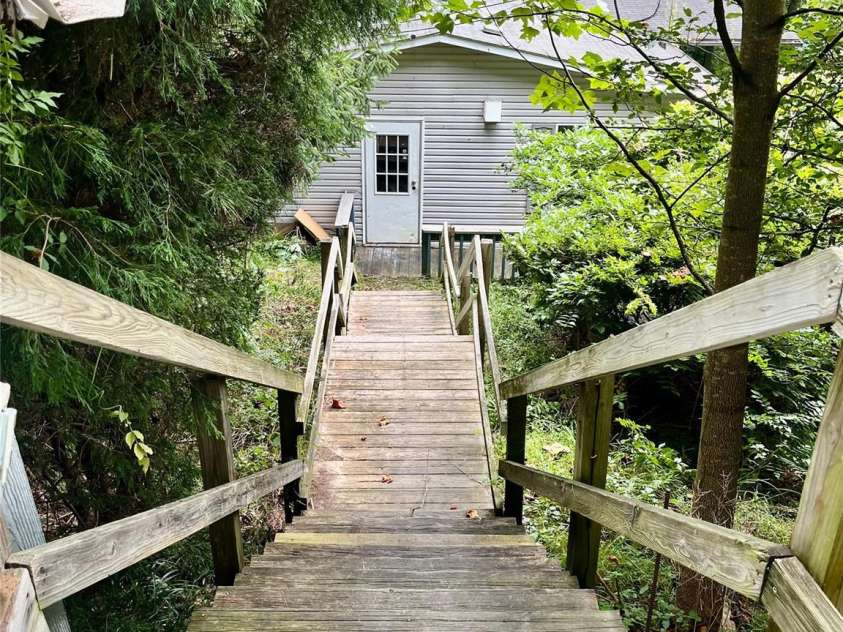 2294 Shulls Mill Road, Boone, NC 28607.  MLS# CAR4424687, YatesRealty ID 50853. 