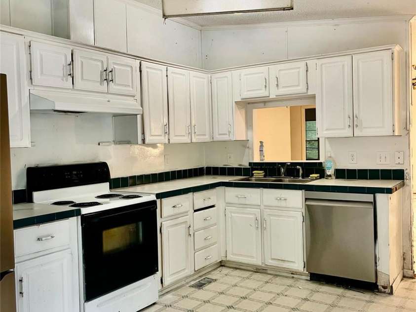 2294 Shulls Mill Road, Boone, NC 28607.  MLS# CAR4424687, YatesRealty ID 50853. 