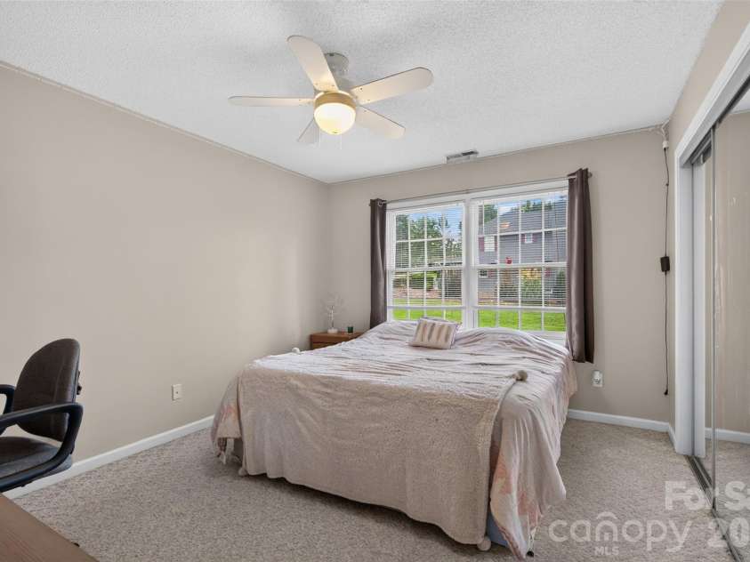 69 Sunwest Drive, Arden, NC 28704.  MLS# CAR4424300, YatesRealty ID 50854. 3rd Bedroom