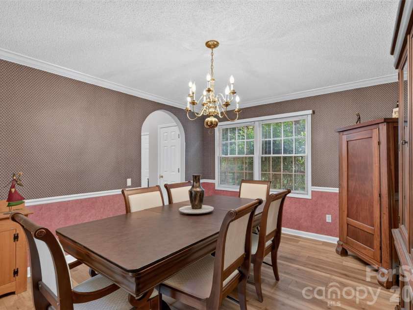 69 Sunwest Drive, Arden, NC 28704.  MLS# CAR4424300, YatesRealty ID 50854. 