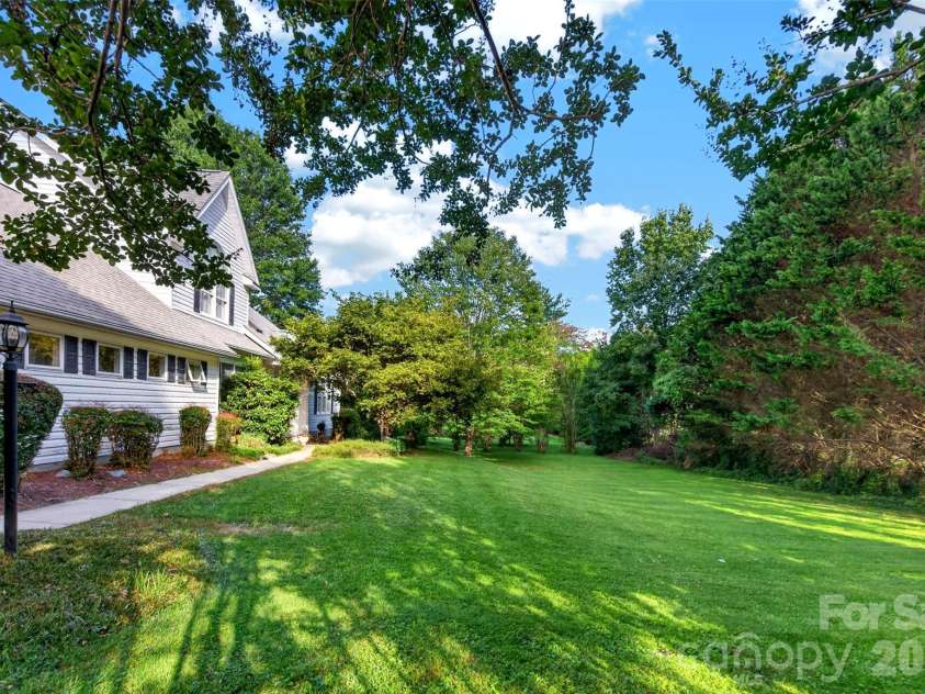 69 Sunwest Drive, Arden, NC 28704.  MLS# CAR4424300, YatesRealty ID 50854. 