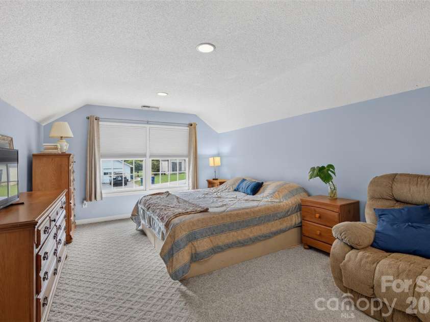 69 Sunwest Drive, Arden, NC 28704.  MLS# CAR4424300, YatesRealty ID 50854. Expansive 4th Bedroom