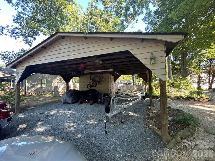 1610 Springhaven Circle, Albemarle, NC 28001.  MLS# CAR4424212, YatesRealty ID 50856. 2 car detached carport