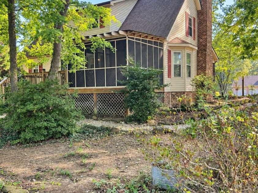 1610 Springhaven Circle, Albemarle, NC 28001.  MLS# CAR4424212, YatesRealty ID 50856. 