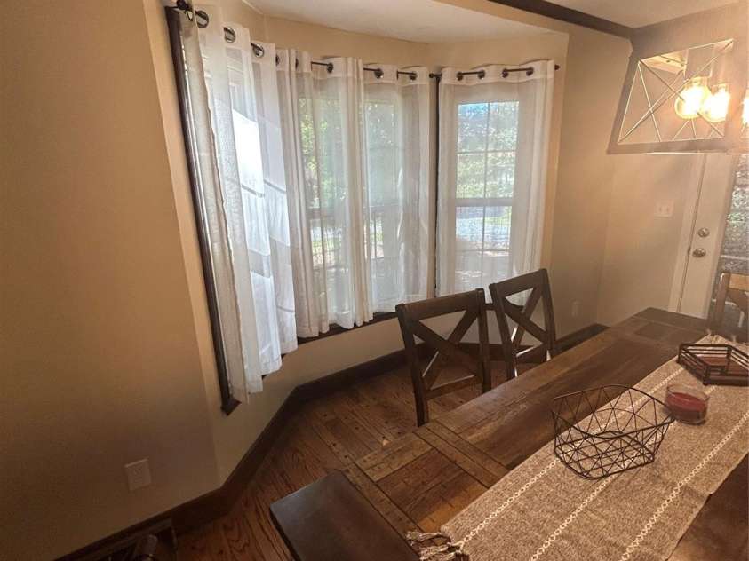 1610 Springhaven Circle, Albemarle, NC 28001.  MLS# CAR4424212, YatesRealty ID 50856. Dining area