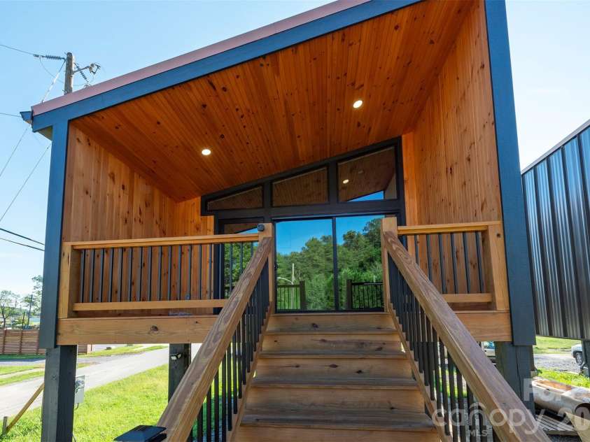 73 Mitchell Street, Old Fort, NC 28762.  MLS# CAR4423074, YatesRealty ID 50857. 