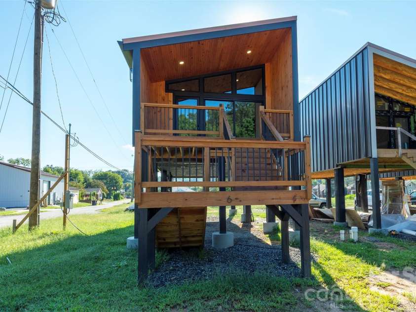 73 Mitchell Street, Old Fort, NC 28762.  MLS# CAR4423074, YatesRealty ID 50857. 