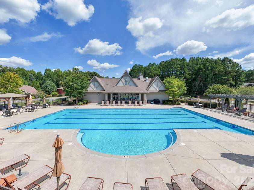 270 San Agustin Drive, Mooresville, NC 28117.  MLS# CAR4423681, YatesRealty ID 50864. 