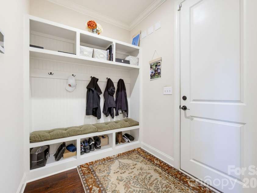 270 San Agustin Drive, Mooresville, NC 28117.  MLS# CAR4423681, YatesRealty ID 50864. Drop zone off the garage