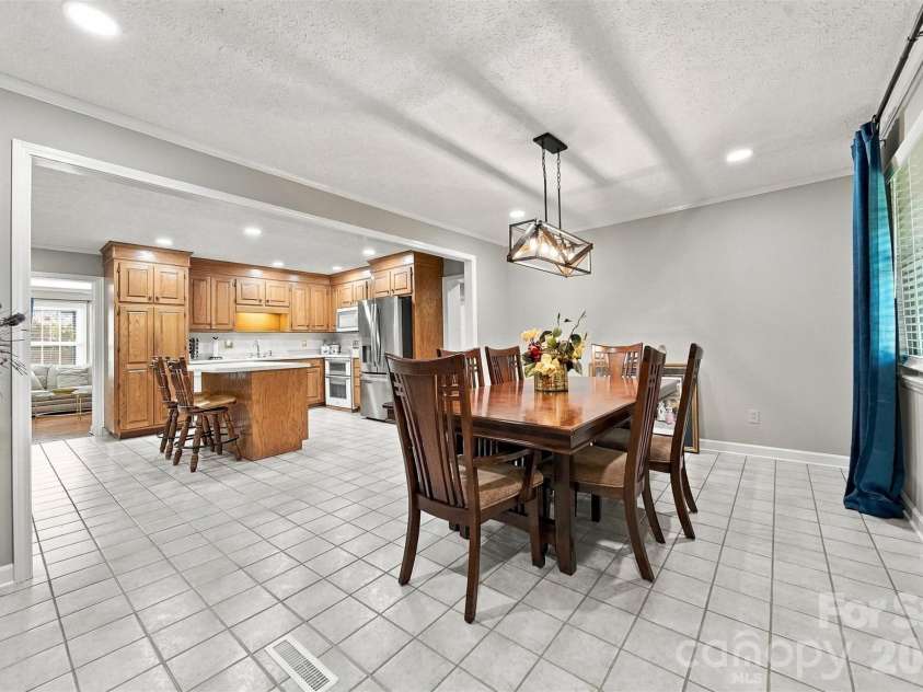 3070 Startown Road, Newton, NC 28658.  MLS# CAR4421474, YatesRealty ID 50866. 