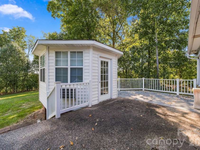 3070 Startown Road, Newton, NC 28658.  MLS# CAR4421474, YatesRealty ID 50866. 
